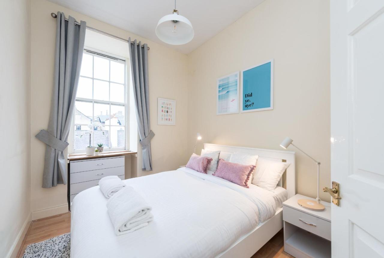 Bright And Modern 2 Bed Apartment EDI Exterior foto